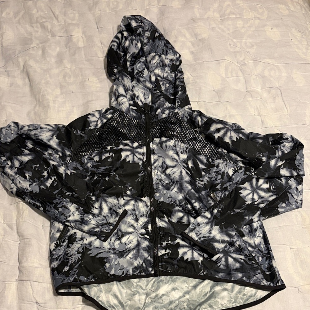 Alala Black and Gray Mesh-Accented Athletic Jacket